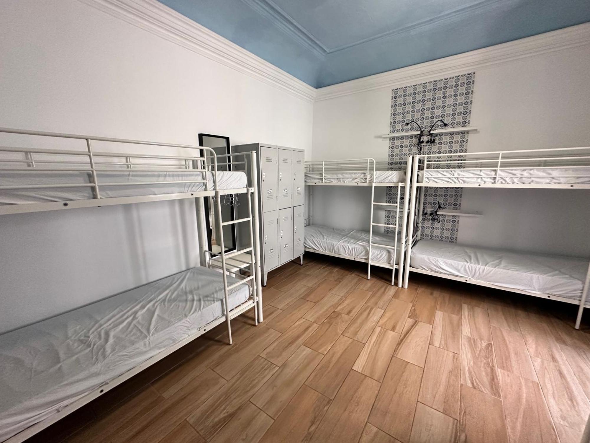 Orange Terrace Hostel アルブフェイラ 部屋 写真